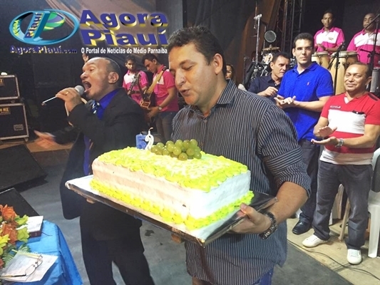 Shows marcaram a comemoração dos 52 anos de Hugo Napoleão