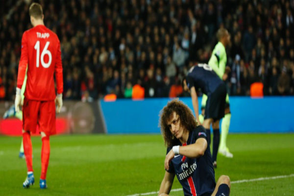 David Luiz falhou mais uma vez (Crédito: Reuters)