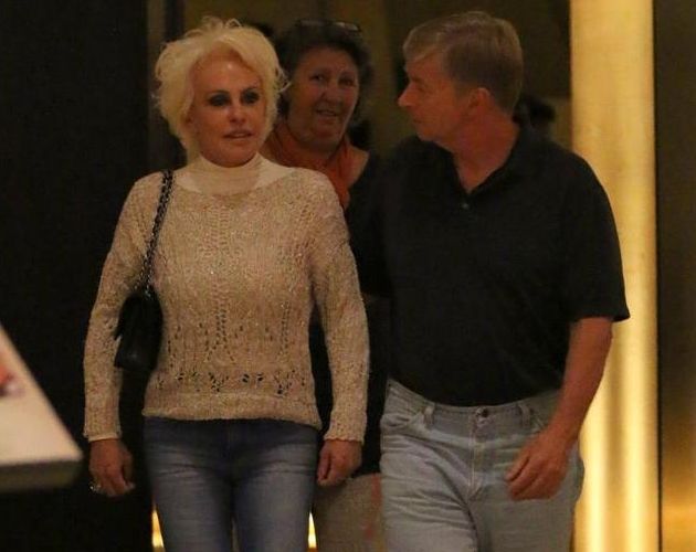 Ana Maria Braga e piloto (Crédito: Divulgação)