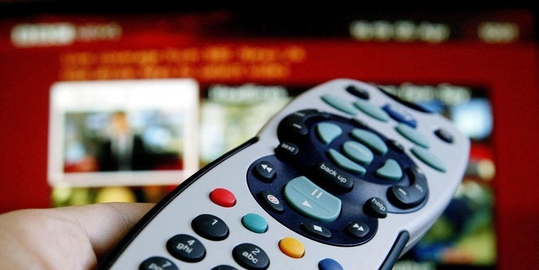 Gringos reagem a programação da TV brasileira