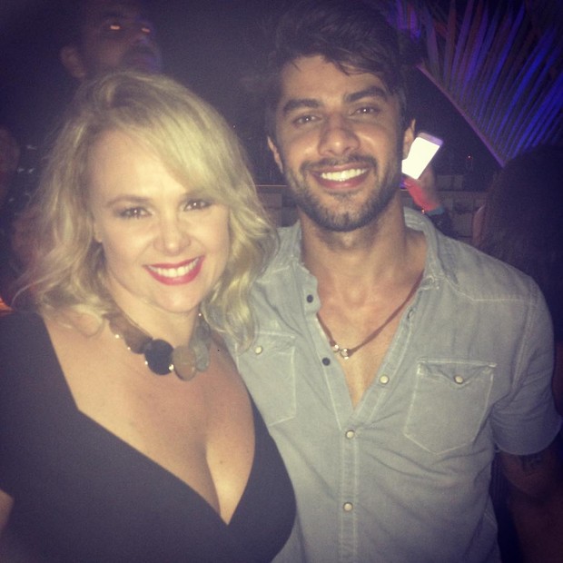 Pituxita posou com Renan (Crédito: Reprodução/ Instagram)