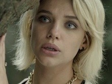 Bruna Linzmeyer muda radicalmente o visual e exibe resultado na web