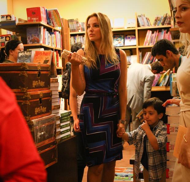 Marcela Termer com o filho Michelzinho