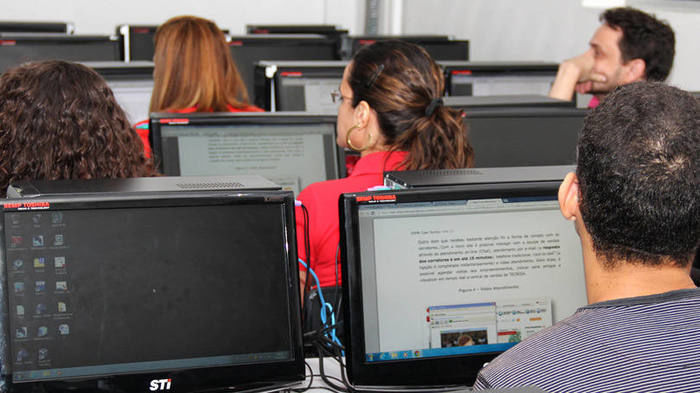 11 cursos de 9 faculdades não podem negociar novos contratos do Fies, Prouni e Pronatec