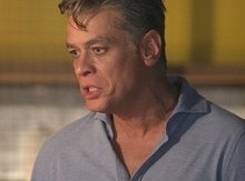 Arthur descobre armação de Carolina e se revolta: