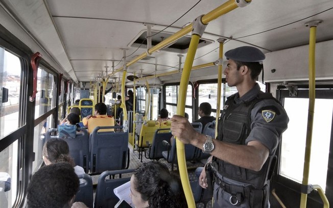 Segurança dentro dos ônibus em São Luís