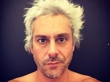 Alexandre Nero muda visual e arranca elogios de seguidores