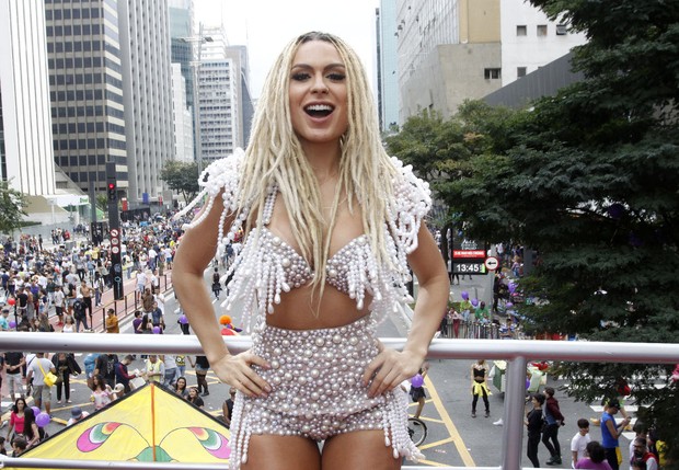 Fernanda Lacerda, mais conhecida como Mendigata (Crédito: Celso Tavares / EGO)