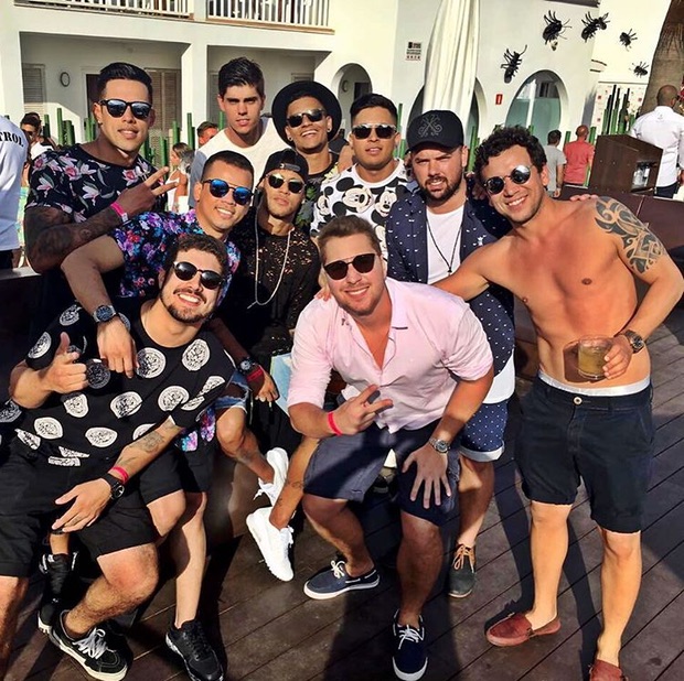 Neymar e amigos (Crédito: Reprodução)