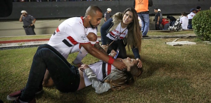 Jogador Wesley prestou atendimento para jovem (Crédito: Reprodução)