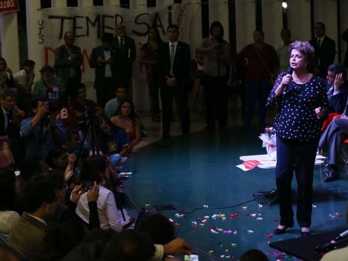 Dilma Rousseff em discurso na UNB (Crédito: Reprodução)
