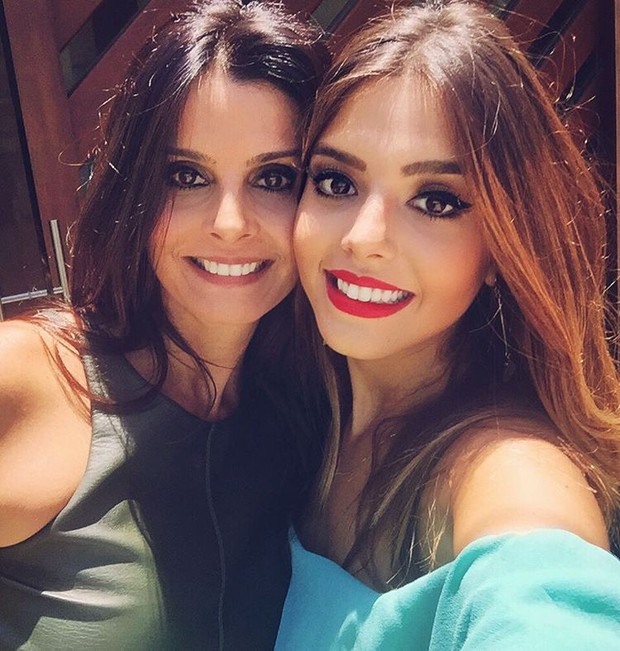 Giovanna e a mãe Giuliana (Crédito: Reprodução)