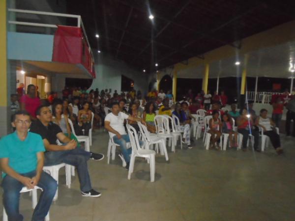 Militantes durante manifesto em Floriano