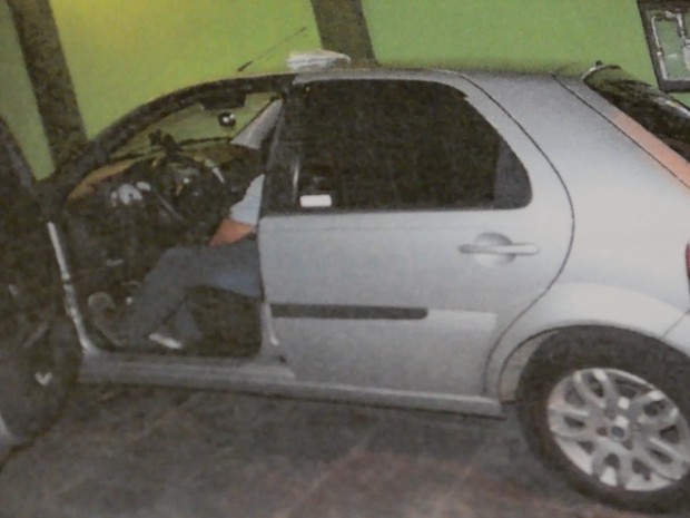 Jovem de 19 anos encomendou morte do pai via whastapp (Crédito: Divulgação)