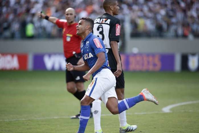 Cruzeiro e Atlético MG (Crédito: Reprodução)