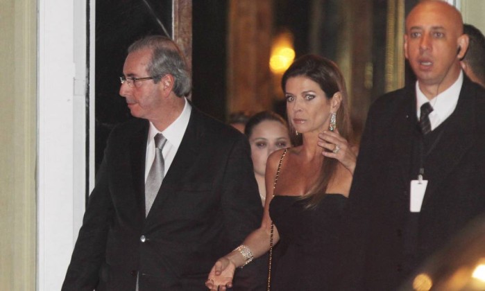 Eduardo Cunha e a esposa (Crédito: Reprodução)