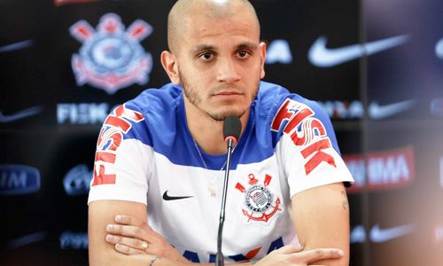 Fábio passou pelo Corinthians