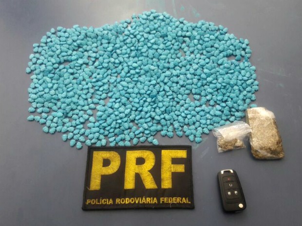 Comprimidos têm formato do rosto de personagem de Breaking Bad (Crédito: PRF)