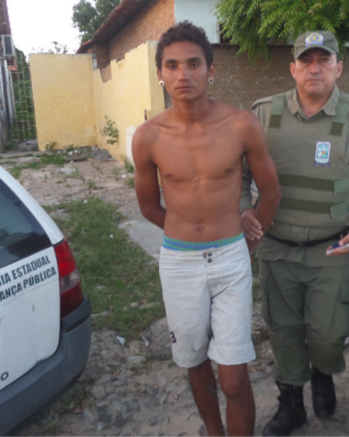 Preso acusado de agredir a própria mãe