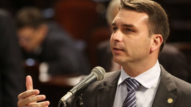 Flávio Bolsonaro (Crédito: Reprodução)