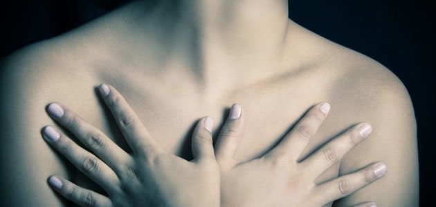 Conheça 10 peças feitas com a pele humana