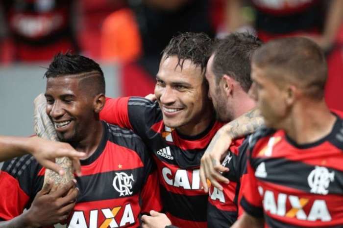 Guerrero está devendo no Flamengo
