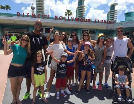 Juliana Paes banca viagem para toda a família à Disney (Crédito: Reprodução)