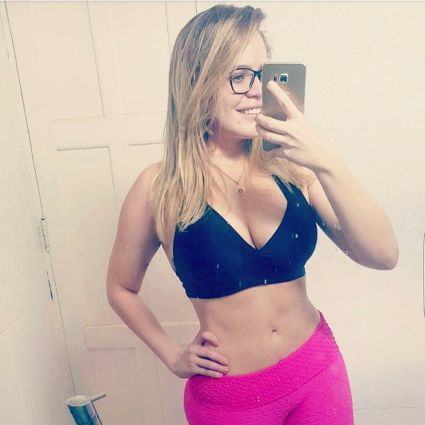 Ex-BBB Paulinha Leite em foto pós-treino (Crédito: Reprodução)