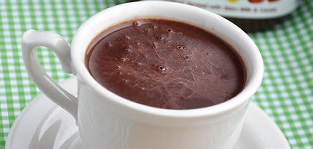 Aprenda a fazer três receitas de chocolate quente