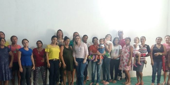 Secretaria Municipal de Saúde realiza palestra sobre amamentação