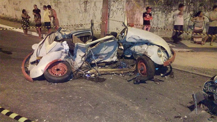 Carros envolvidos no acidente