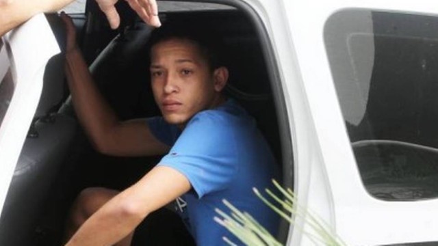 Lucas Perdomo sendo preso (Crédito: Reprodução)