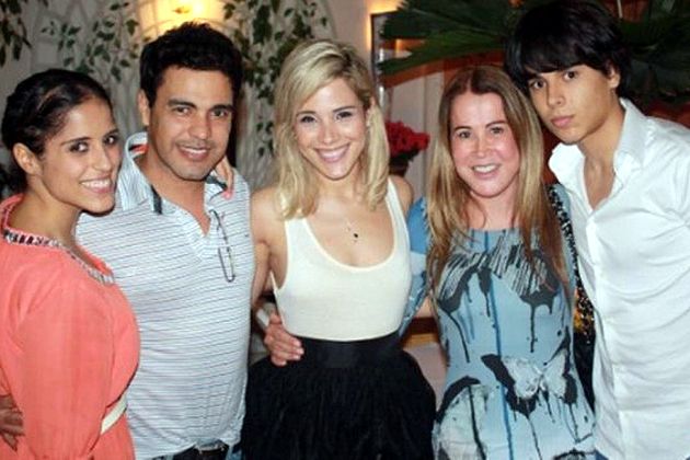 Zezé Di Camargo, Zilu e os filhos (Crédito: Reprodução/ Instagram )