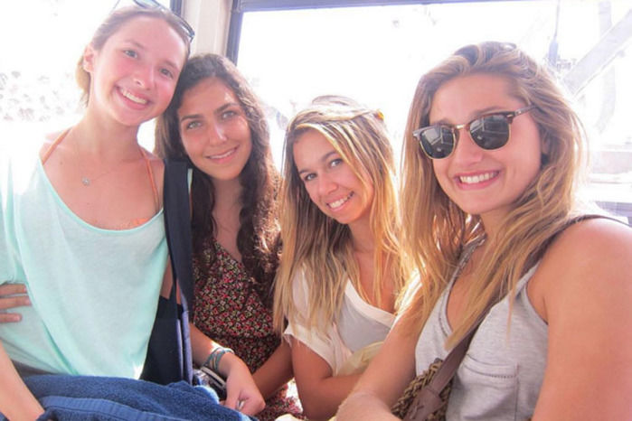 Sasha com amigas (Crédito: Instagram)