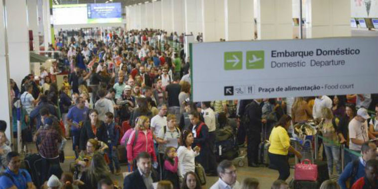 Passageiros devem chegar aos aeroportos 2 horas antes dos voos