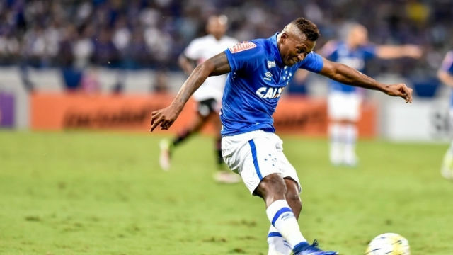Riascos em atuação pelo Cruzeiro (Crédito: Gazeta Press)