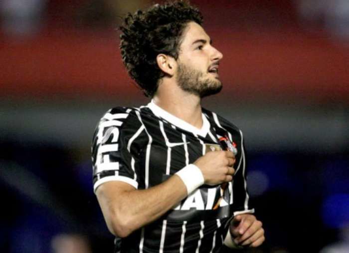 Alexandre Pato de volta ao Timão (Crédito: Terra)