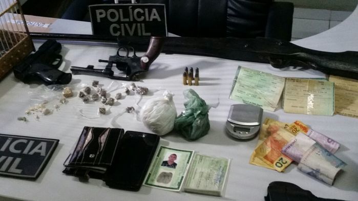Material apreendido durante a ação