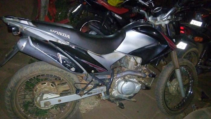 Moto Honda encontrada na BR-316 (Crédito: Riachão Net)