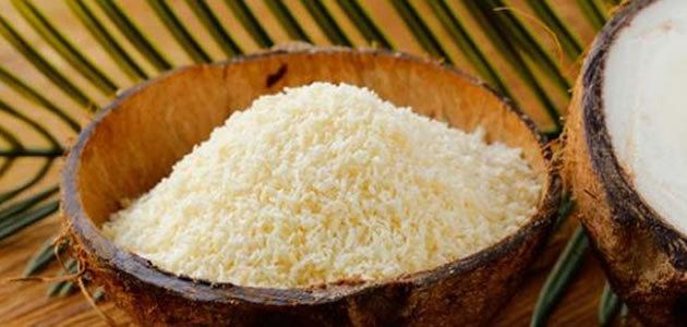 Farinha de coco ajuda a emagrecer e controla o diabetes