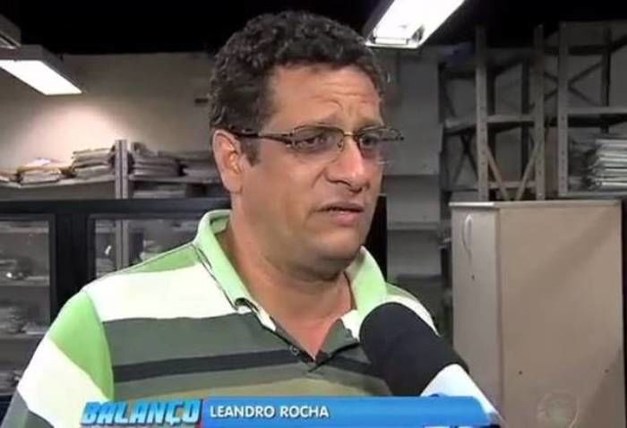 Pai do acusado chorou em entrevista (Crédito: Reprodução)