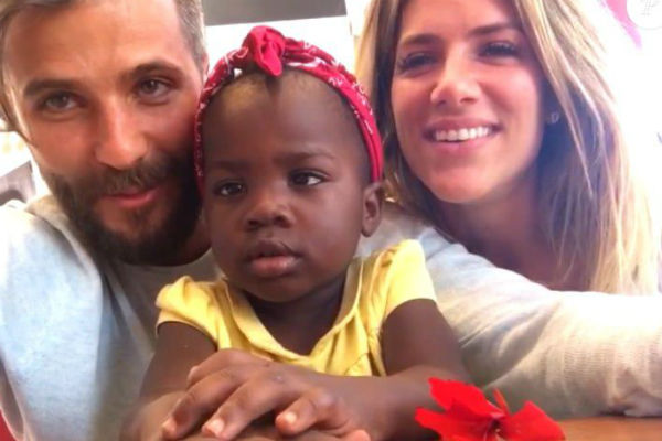 Bruno Gagliasso nega que a filha, tenha contratos publicitários (Crédito: Reprodução)