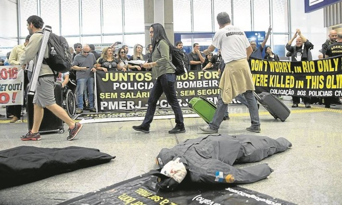 Protesto em Aeroporto (Crédito: Reprodução)