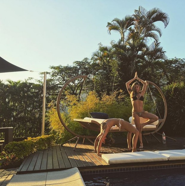 Isis Valverde e amiga (Crédito: Reprodução/ Instagram)