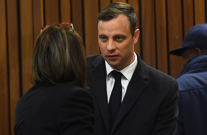 Oscar Pistorius é condenado a seis anos por morte da namorada (Crédito: Reprodução)