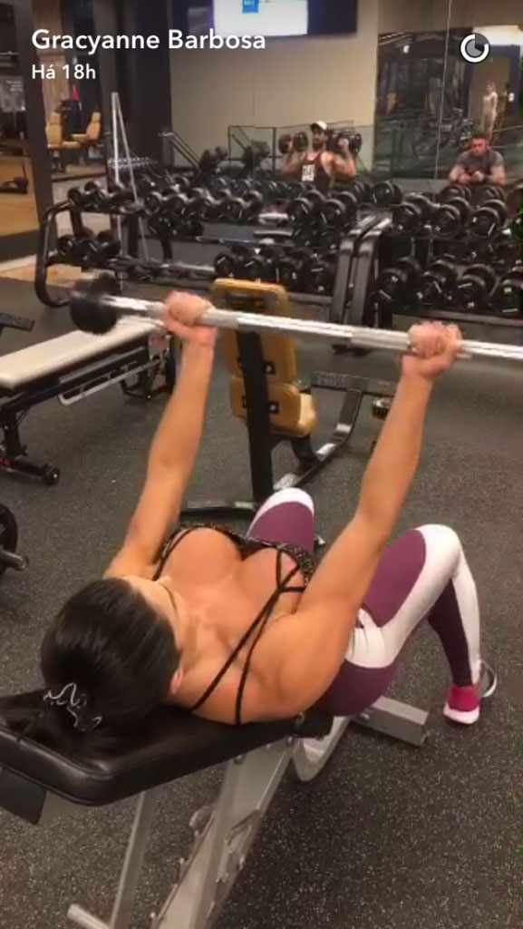 Gracyanne Barbosa (Crédito: Reprodução/ Snapchat)