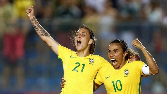 Nero reclama de ausência de camisas da seleção com nome de Marta (Crédito: Reprodução)