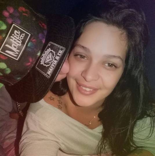 Mulher tinha relacionamento com os dois (Crédito: Reprodução)