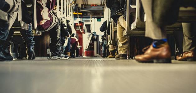 Cinto de segurança é obrigatório no transporte coletivo?