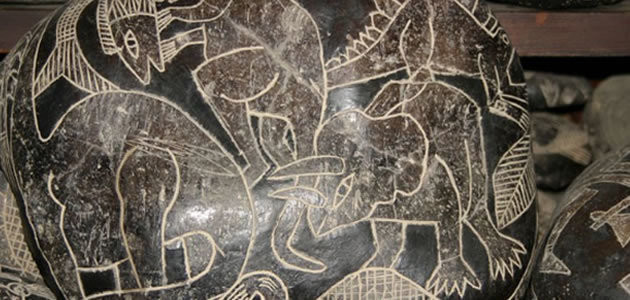 Pedras de Ica sugerem que homens e dinossauros viveram juntos